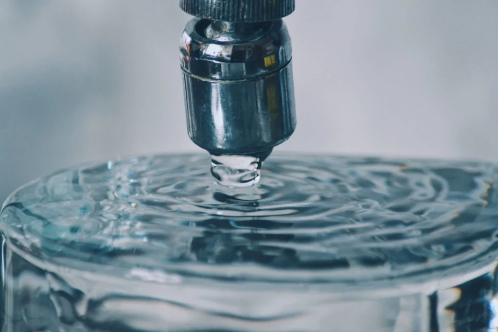 cal agua desventajas